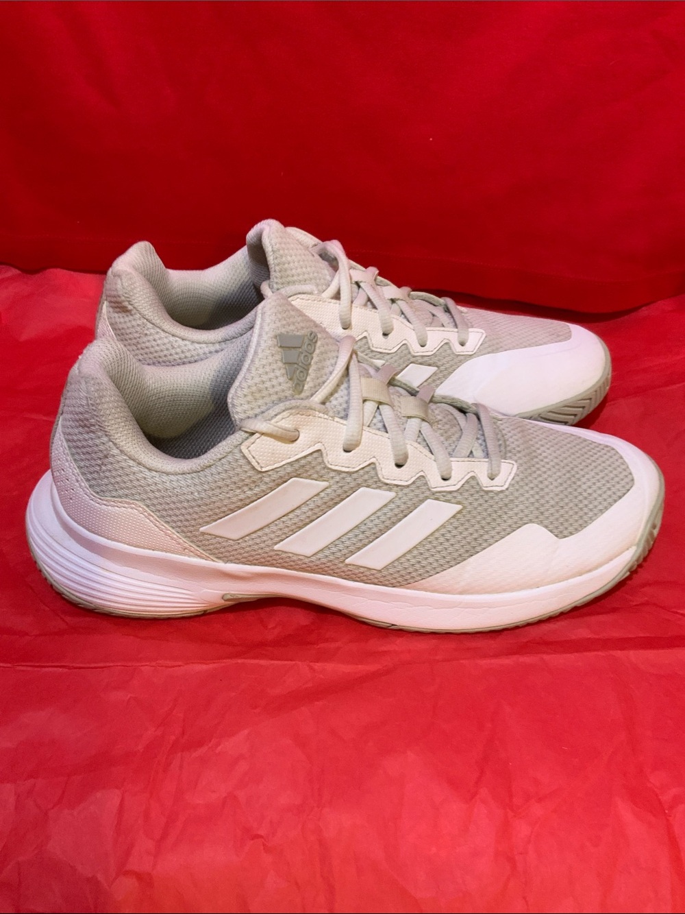 ADIDAS - Picture 5 of 8